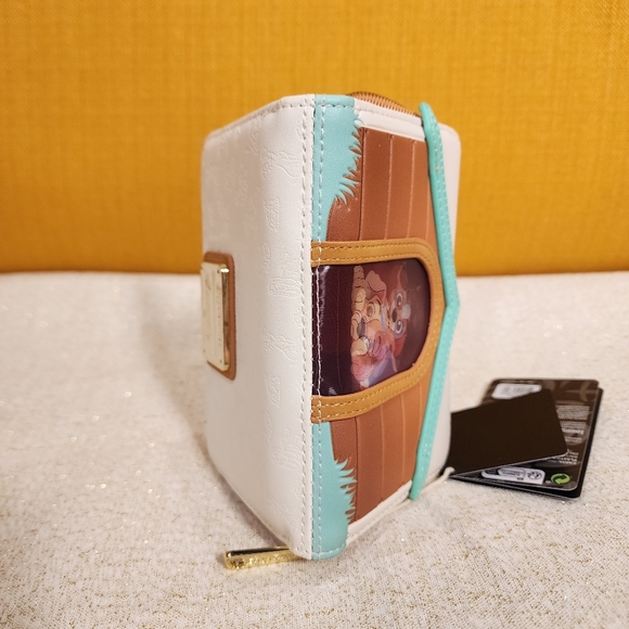 Loungefly I Heart Disney Dogs Dog House Lenticular Lady, Pongo, Rodger Wallet - Picture 13 of 13